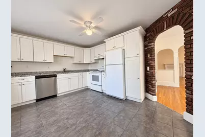 50 Vinal Ave #2, Somerville, MA 02143 - Photo 2