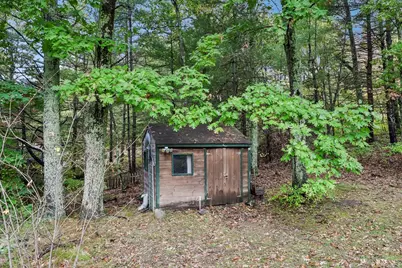 34 Cork Cir, Millville, MA 01529 - Photo 32