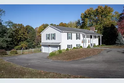 18 Granaudo Cir, Southwick, MA 01077 - Photo 4