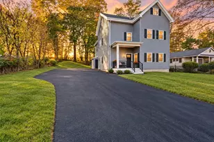 253 Main St, Amesbury, MA 01913 - Photo 1