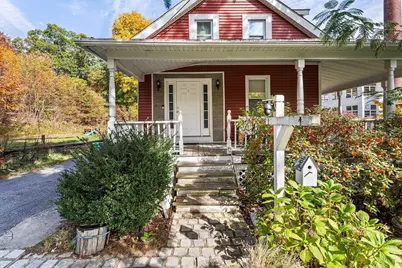 27 Park Pl, Attleboro, MA 02703 - Photo 2