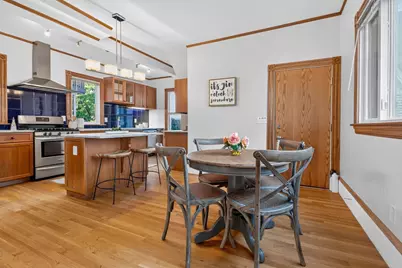 9 Dartmouth St, Somerville, MA 02145 - Photo 8