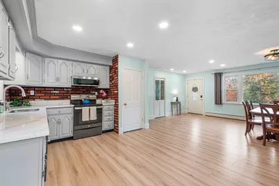 12 Indian Path, Grafton, MA 01536 - Photo 2