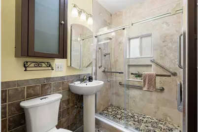 63 Cleveland St, Arlington, MA 02474 - Photo 18