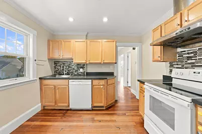 16-18 Russell Rd, Winchester, MA 01890 - Photo 34