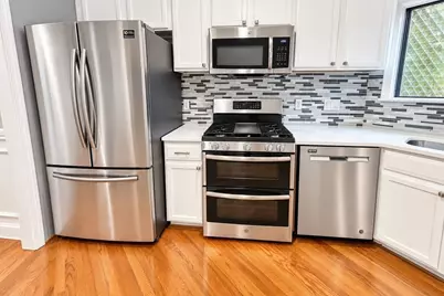 113 Leland Farm Rd #113, Ashland, MA 01721 - Photo 8