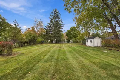 186 Plain St, Stoughton, MA 02072 - Photo 14