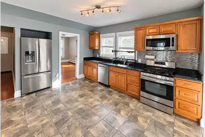 57 Melvin #1, Wakefield, MA 01880 - Photo 4
