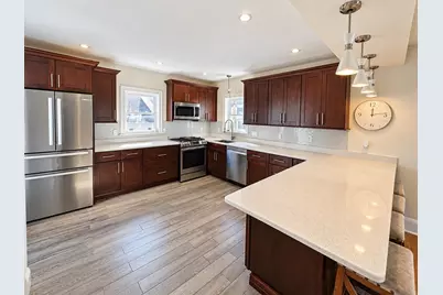 57 Melvin #2, Wakefield, MA 01880 - Photo 1
