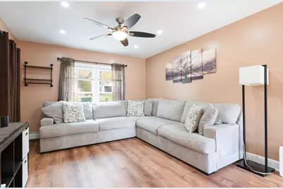 10 Ridgewood Ave, Southbridge, MA 01550 - Photo 8