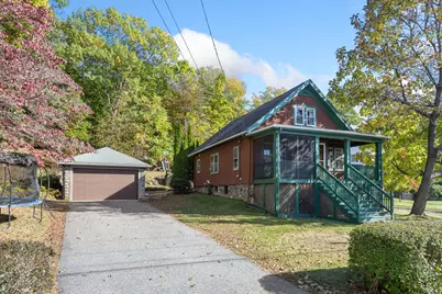 15 Isabella St, Stoneham, MA 02180 - Photo 1
