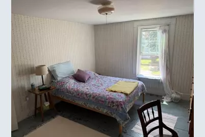 43 Summer St, Barre, MA 01005 - Photo 6