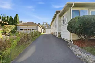 194 Whitmarsh Ave, Worcester, MA 01606 - Photo 24