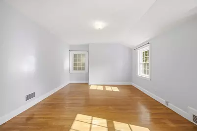 77 Payson Rd, Brookline, MA 02467 - Photo 20