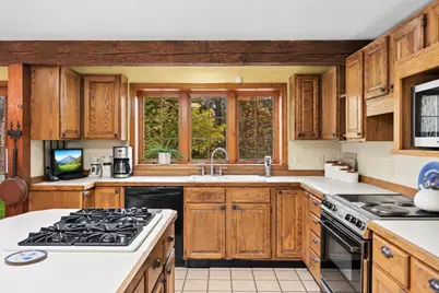 185 Kettle Hole Rd, Bolton, MA 01740 - Photo 14