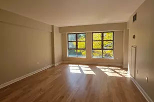 931 Massachusetts Ave, Cambridge, MA 02139 - Photo 2