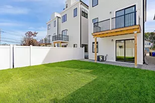 28A Swan Ave, Boston, MA 02128 - Photo 2