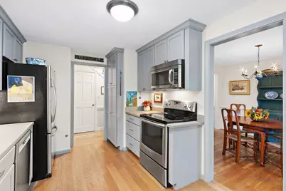 55 West #2, Medfield, MA 02052 - Photo 6