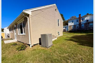 90 George St, Brockton, MA 02302 - Photo 4