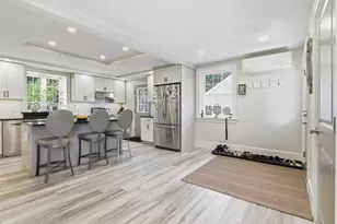 15 Cedar St, Chelmsford, MA 01863 - Photo 10