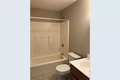 5 Middle St Court #5, Waltham, MA 02451 - Photo 6