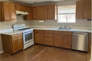 5 Middle St Ct, Waltham, MA 02451 - Photo 1