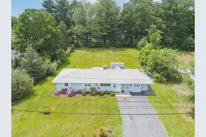 4 Edith Rd, Framingham, MA 01701 - Photo 2