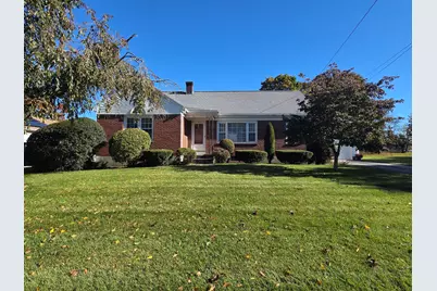 40 Brodeur Ave, Webster, MA 01570 - Photo 2
