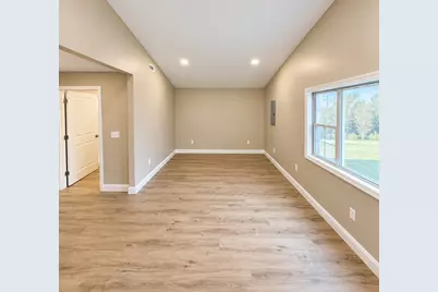 32 Park Street #5, Belchertown, MA 01007 - Photo 6