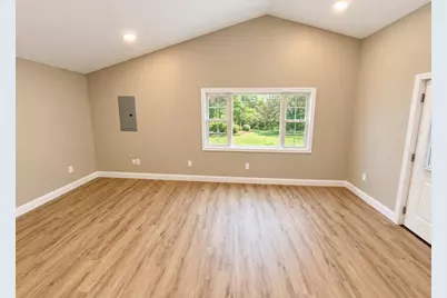 32 Park Street #5, Belchertown, MA 01007 - Photo 20