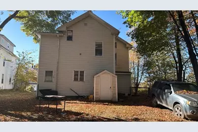 14 Prospect St, Webster, MA 01570 - Photo 4