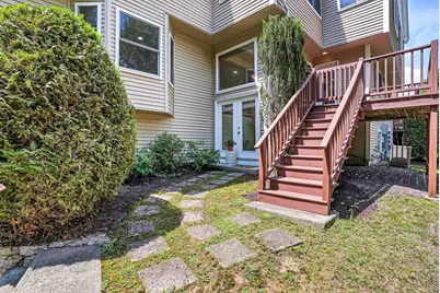3 Governors Way #C, Milford, MA 01757 - Photo 2