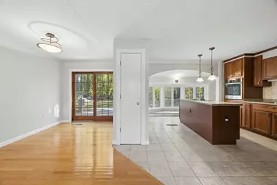67 Crestwood Drive, Northborough, MA 01532 - Photo 8