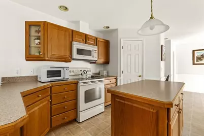 37 Willow Bend Blvd, Plymouth, MA 02360 - Photo 8