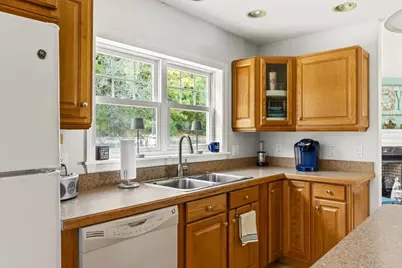 37 Willow Bend Blvd, Plymouth, MA 02360 - Photo 10