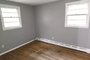 28 Arnold St, Taunton, MA 02780 - Photo 18