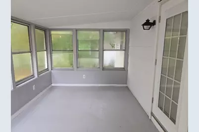 28 Arnold St, Taunton, MA 02780 - Photo 14
