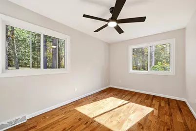 139 E Hill Rd, Brimfield, MA 01010 - Photo 18