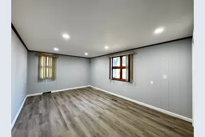 84 Pearl St #1F, Stoughton, MA 02072 - Photo 6