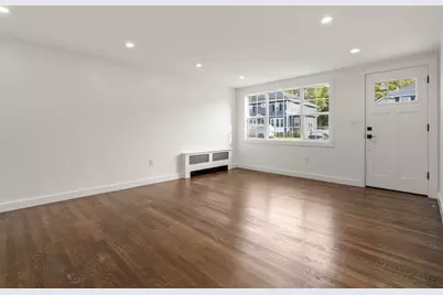 10 Strafford Rd #10, Westwood, MA 02090 - Photo 8