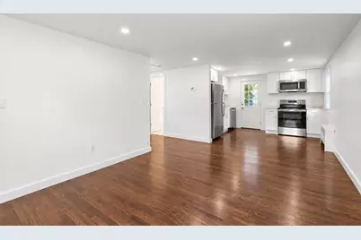 8 Strafford Rd #8, Westwood, MA 02090 - Photo 8
