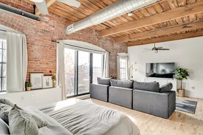210 Broadway #304, Everett, MA 02149 - Photo 18