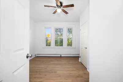 15 Circuit Ave E #1, Worcester, MA 01603 - Photo 14