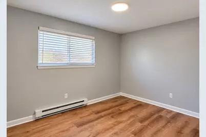 54 Fountain Ln #5, Weymouth, MA 02190 - Photo 6