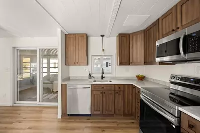 33 Thayer, Taunton, MA 02780 - Photo 14
