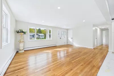 92 Benoit St, Westport, MA 02790 - Photo 6