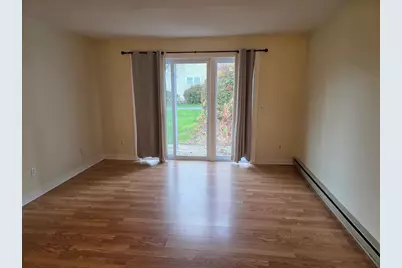 32 Salem Pl #32, Amherst, MA 01002 - Photo 4