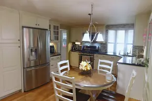 24 Chestnut St, Grafton, MA 01519 - Photo 6