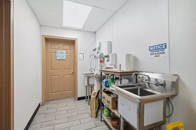321 Main St, Agawam, MA 01001 - Photo 22