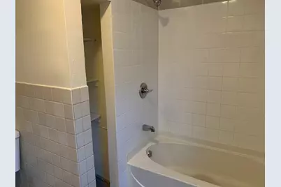130 Canterbury St, Worcester, MA 01603 - Photo 36